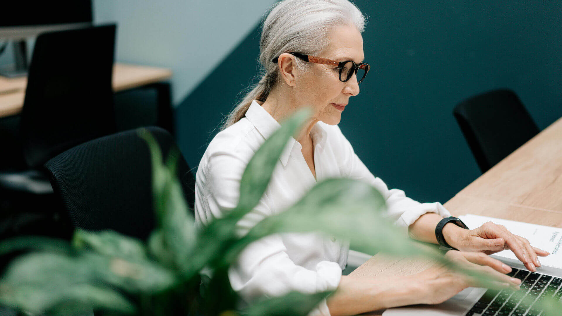 Executive Outplacement: Trennung als Chance für beide Seiten 1 Führungskraft im Coachingprozess_neue Perspektiven nach Trennung_Cottonbro_Pexels