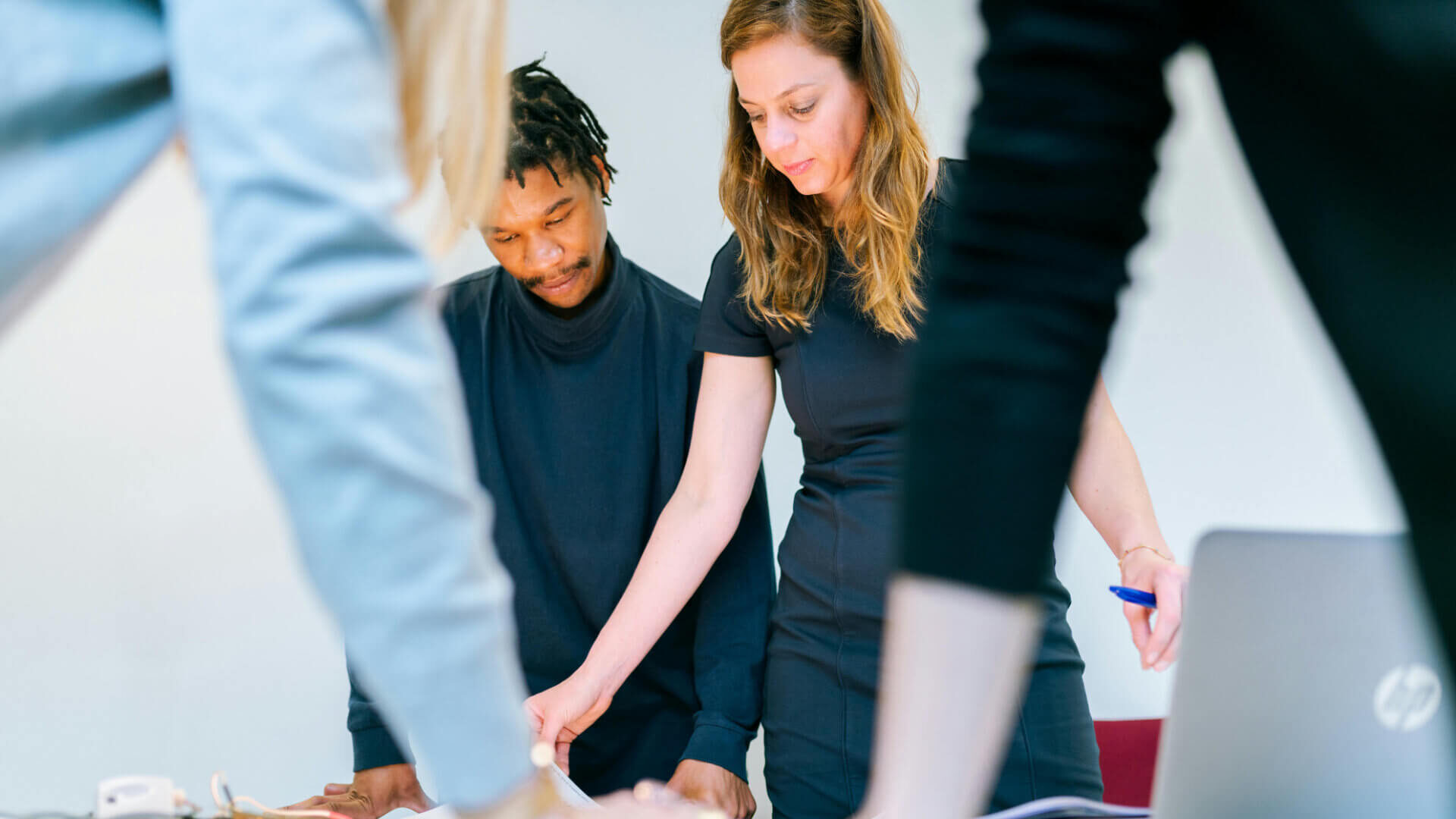 Resiliente Teams entwickeln – Burnout-Prävention im Gesundheitswesen 2 Zuversicht als Führungsinstrument – Resilienz im Team stärken