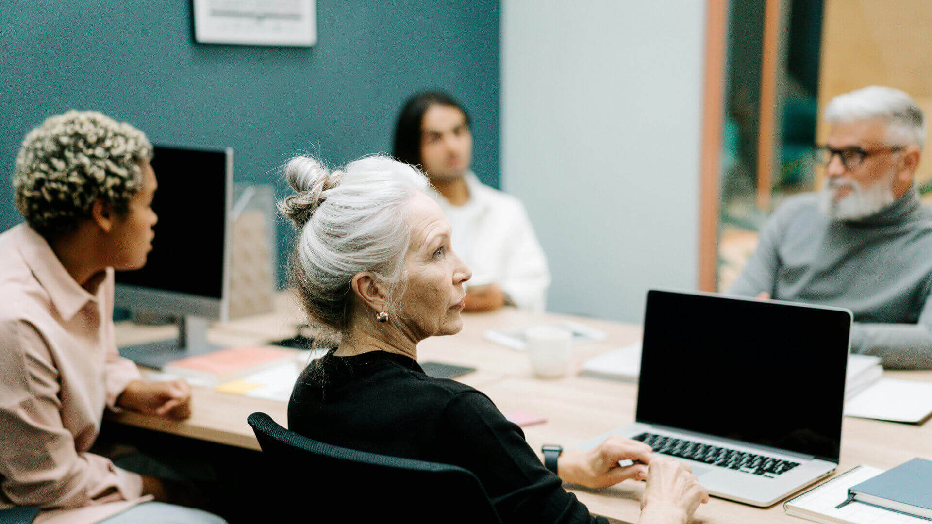 Positive Leadership in Veränderungsprozessen – Führung mit Haltung und Klarheit in Zeiten der Unsicherheit