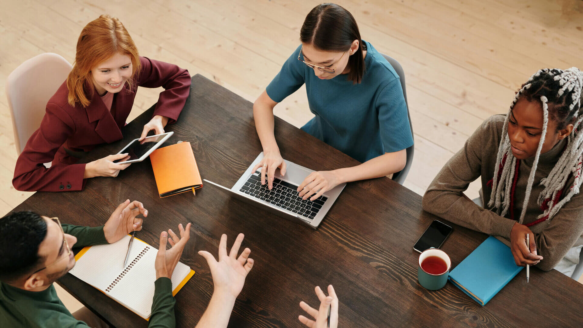 Konfliktklärung im Gesundheitswesen: früh handeln, wirksam führen